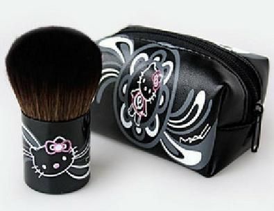 Réplica MAC Pincel Kabuki + Bolsa Hello Kitty - Frete Grátis